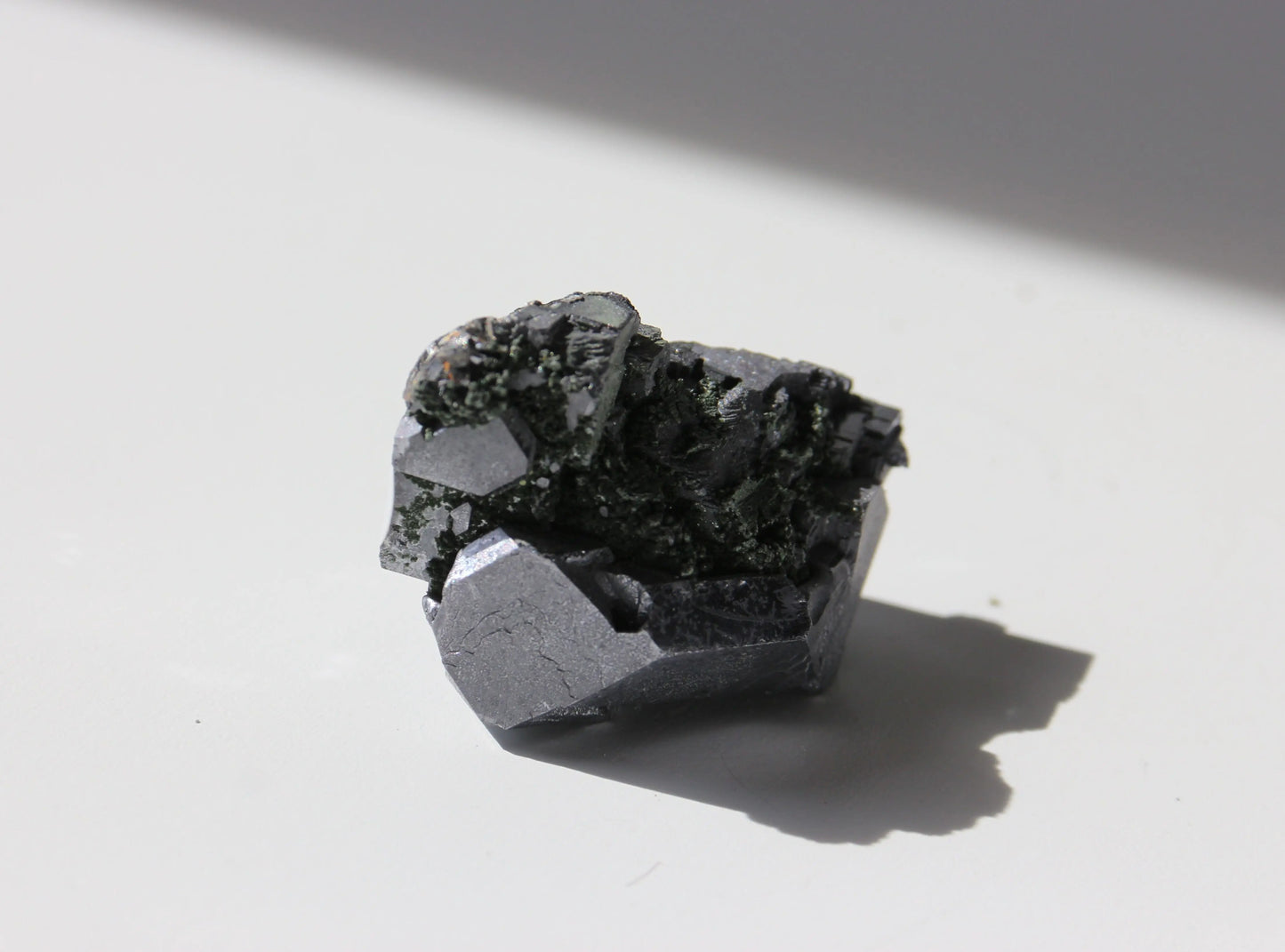 Chlorite sur galène - Pierre brute n°246 Cristal Ora