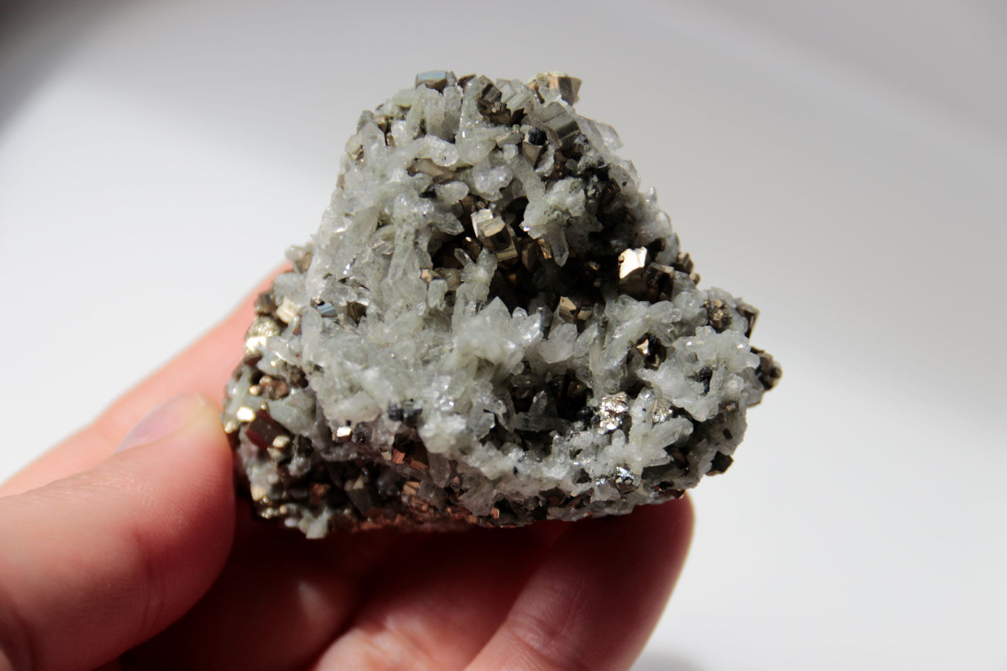 Pyrite sur quartz - Pierre brute n°62