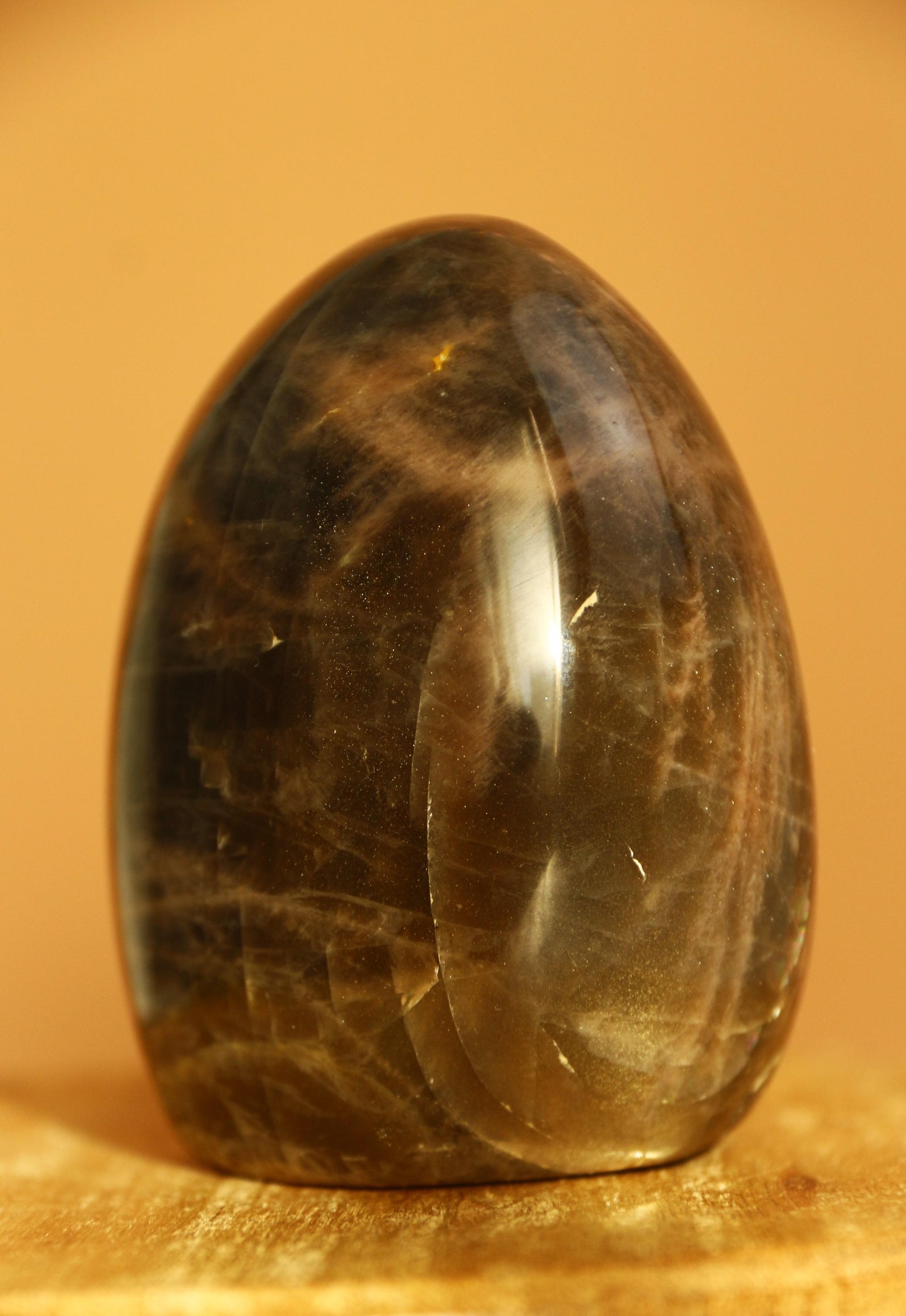 Pierre de lune noire – Forme libre n°312 – 307g – Origine Madagascar