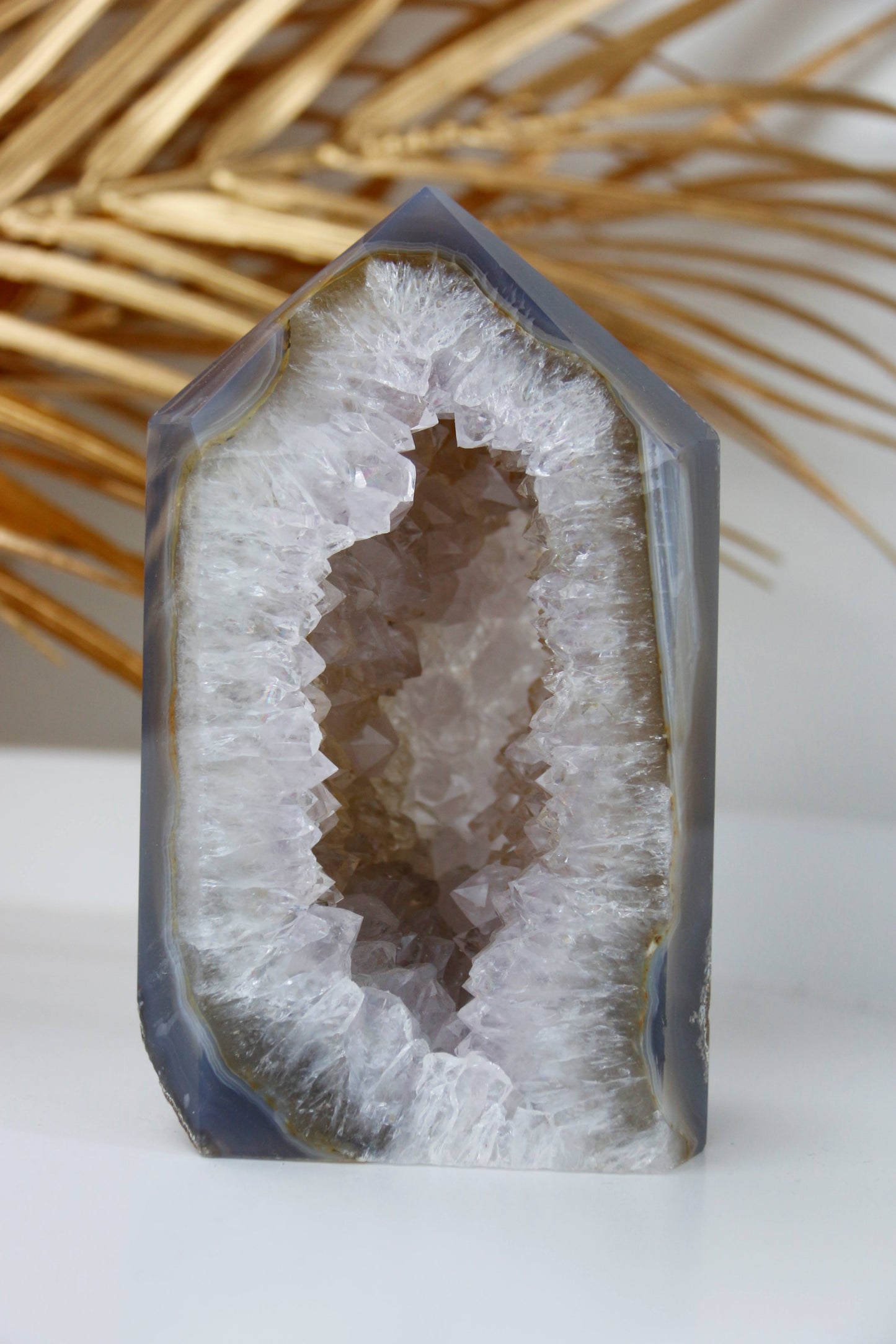 Pointe en Agate cristallisée du Brésil n°113 - 379g