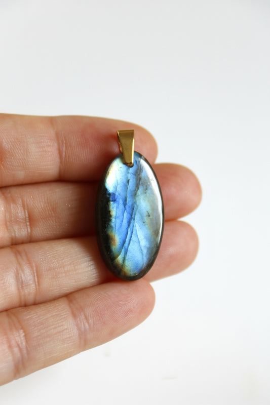 Pendentif labradorite naturelle n°359 - Pierre de protection et d'intuition