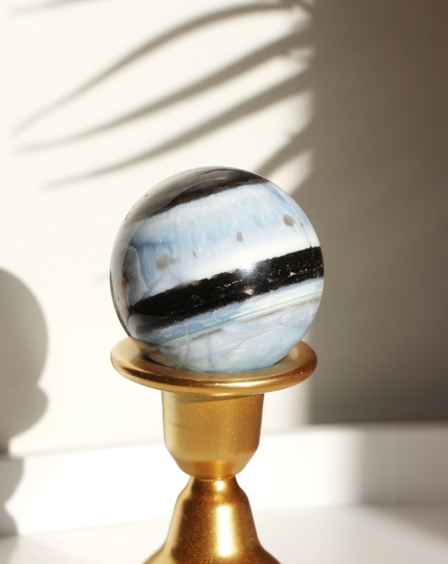 Sphère en Opale Bleue d’Owyhee de l’Oregon (131g)
