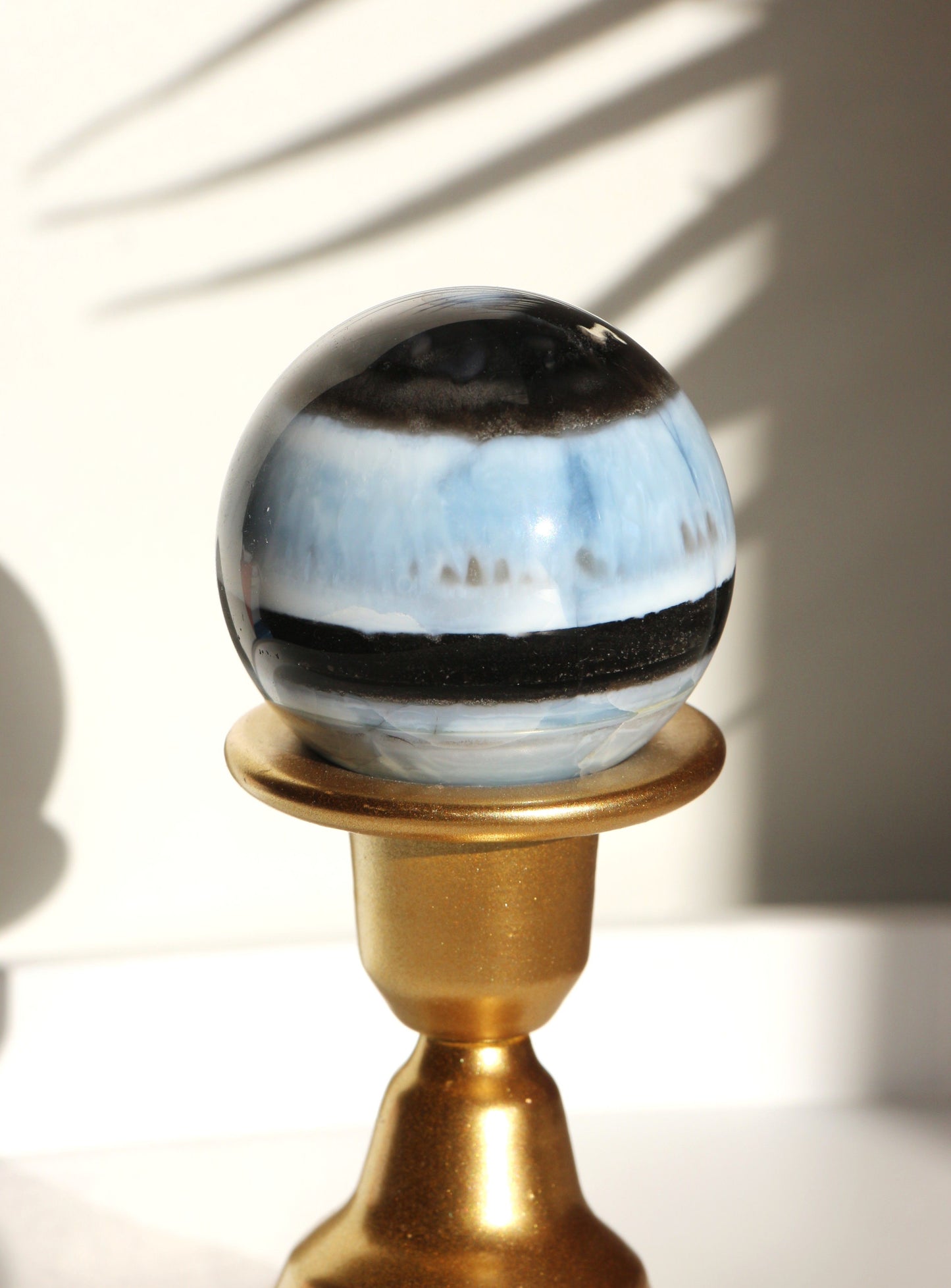 Sphère en Opale Bleue d’Owyhee de l’Oregon (131g)
