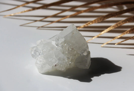 Apophyllite - Pierre brute n°37 Cristal Ora