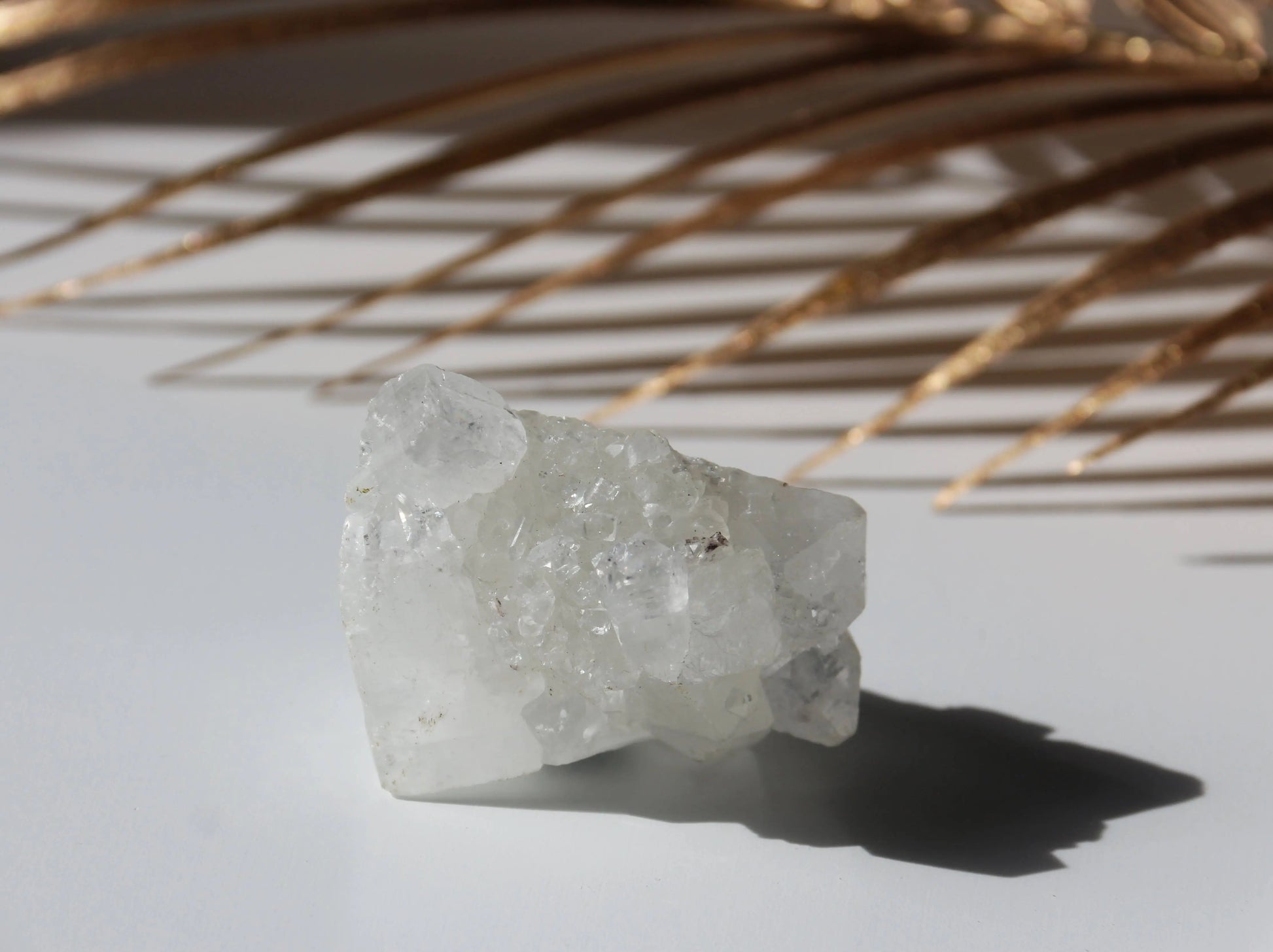 Apophyllite - Pierre brute n°37 Cristal Ora