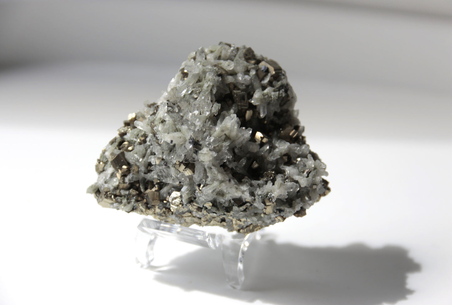 Pyrite sur quartz - Pierre brute n°62