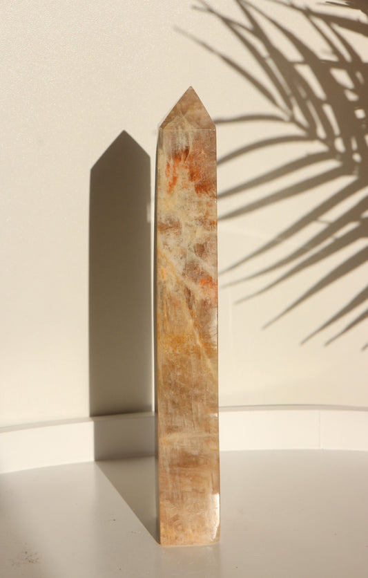 Pointe de pierre de lune adulaire - 20 cm - Reflets bleus célestes ✨