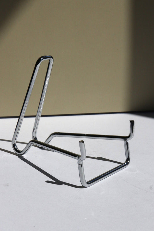Socle chevalet en métal – Taille L – 2 coloris disponibles