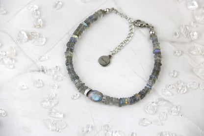 Bracelet "Souffle d'Aurore" - Labradorite aux reflets magiques