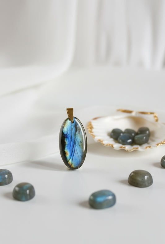 Pendentif labradorite naturelle n°359 - Pierre de protection et d'intuition