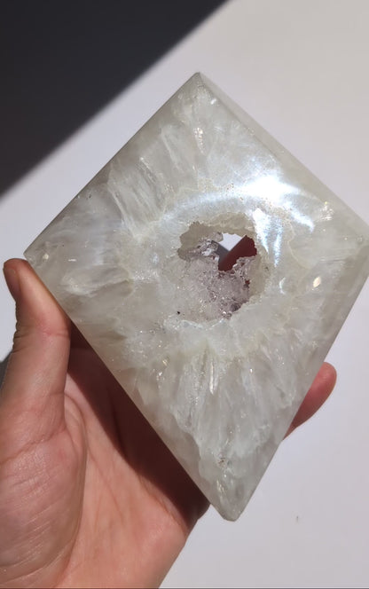 Agate Cristallisée Brésilienne – Diamant N°146 – 539g de good vibes ✨